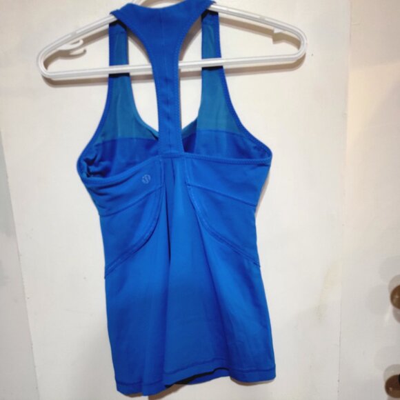 Lulu lemon w built in light support - Picture 3 of 3